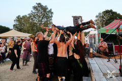 090419_56_158X0A6437