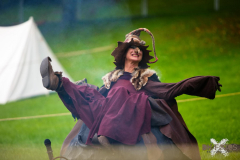 HexeRoxana120823_0004