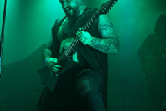 Manntra221223_0025