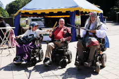 081214_37_018X0A4022