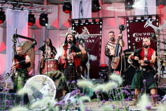 081320_09_128X0A5578