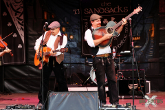 090418_41_438X0A6097